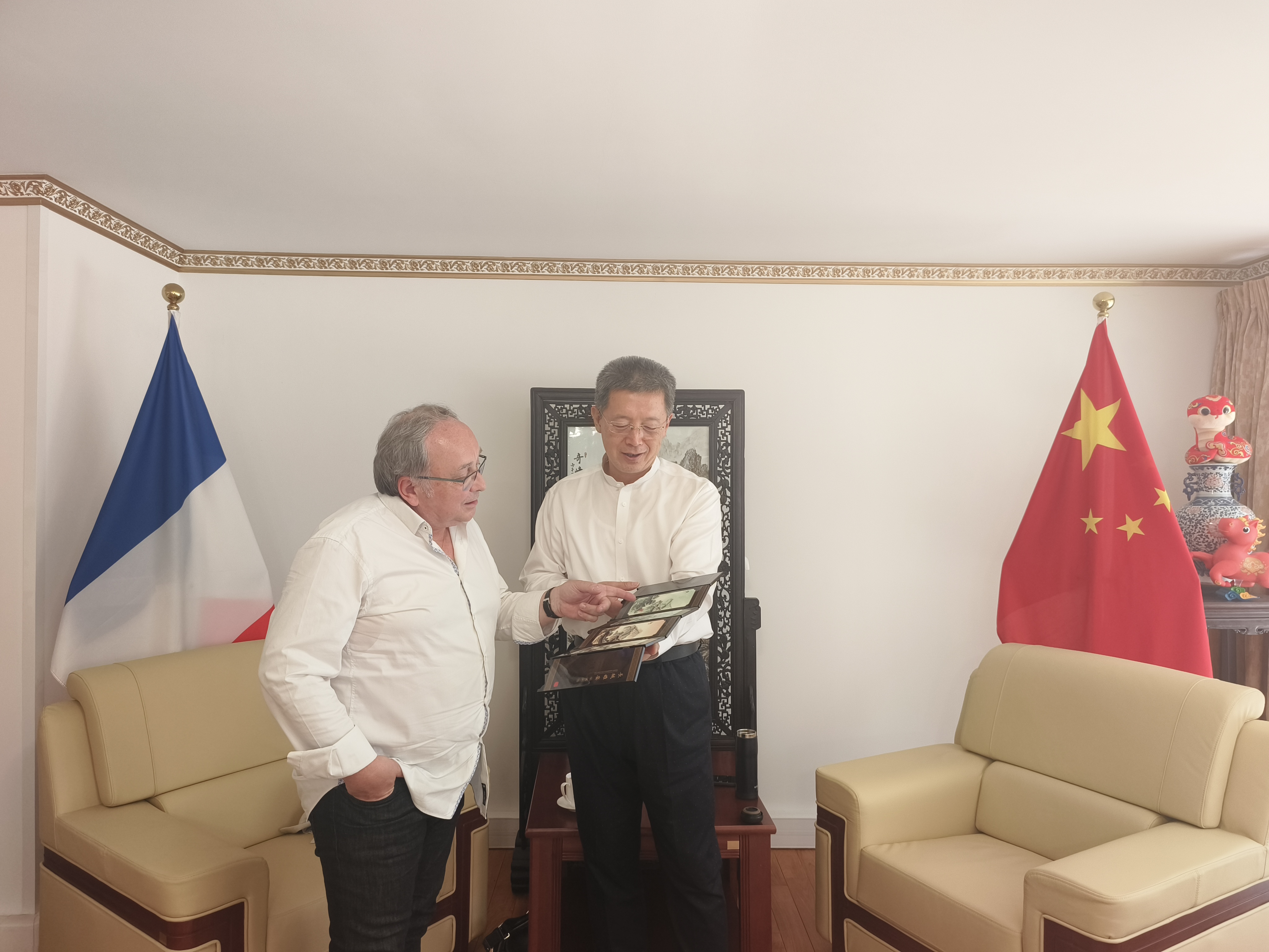 二大音乐.jpg